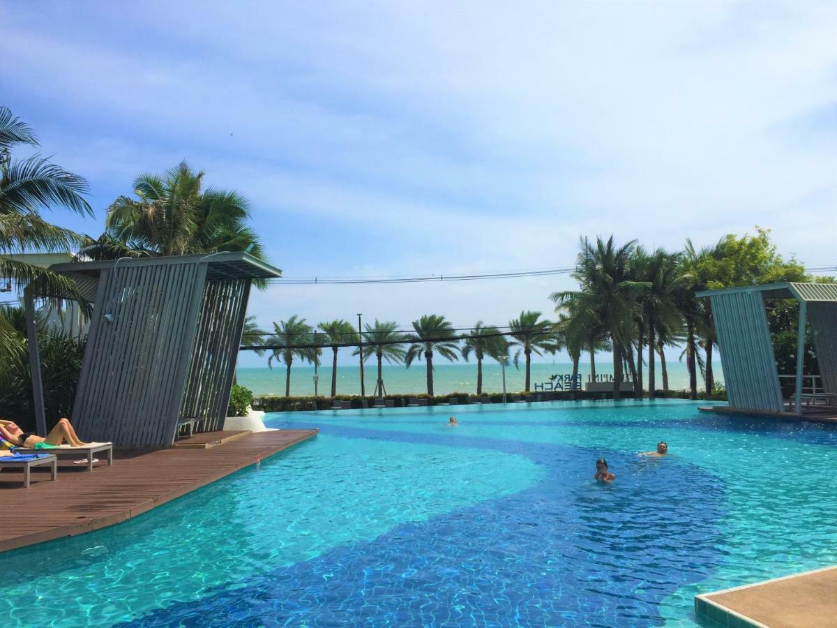Cosy Lumpini Beachfront One Bedroom Jomtein Pantai Jomtien Bagian luar foto