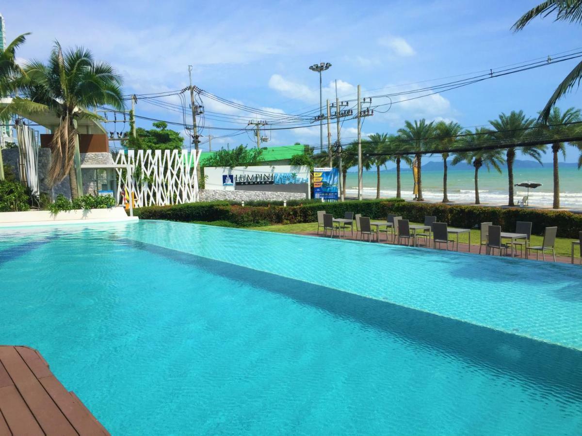 Cosy Lumpini Beachfront One Bedroom Jomtein Pantai Jomtien Bagian luar foto