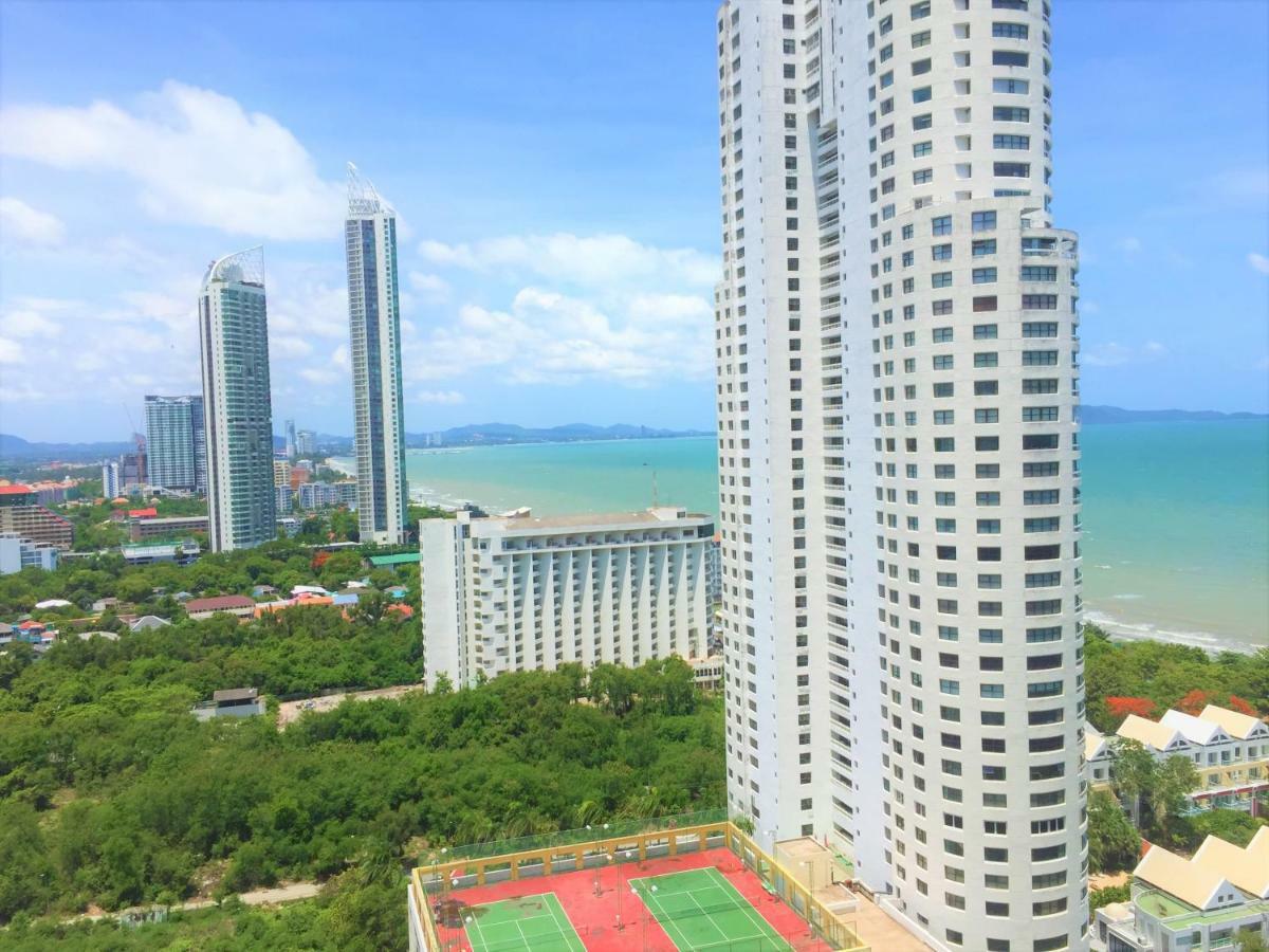 Cosy Lumpini Beachfront One Bedroom Jomtein Pantai Jomtien Bagian luar foto